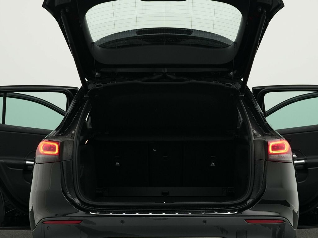 Mercedes-Benz GLA 200 2020