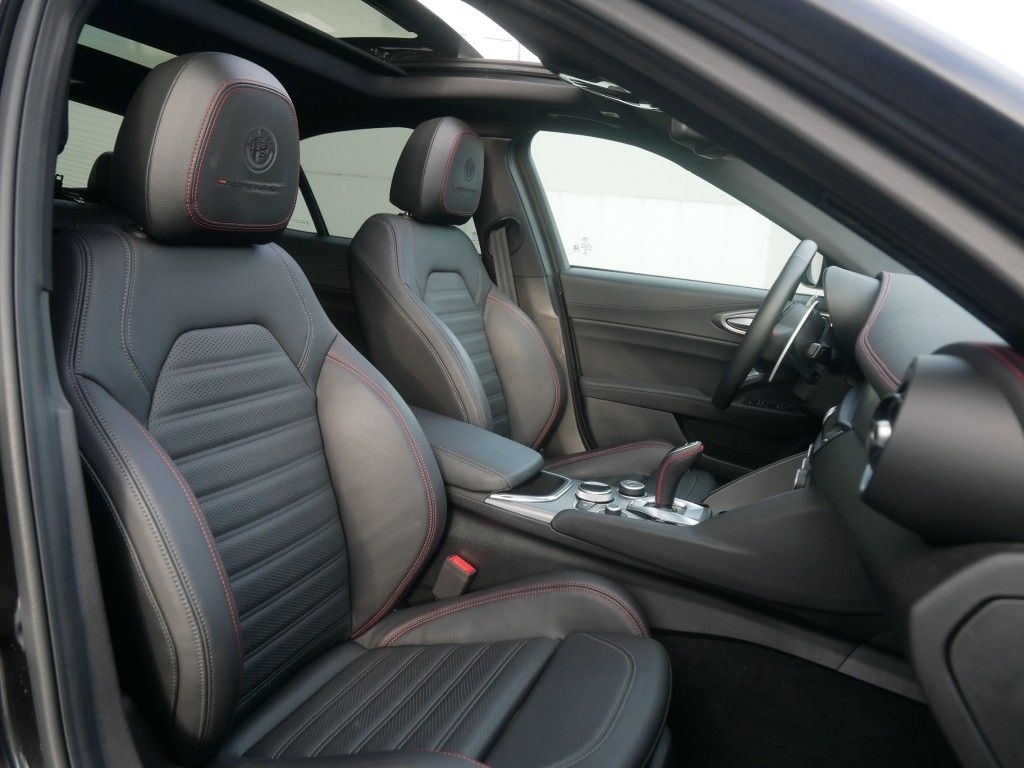 Alfa Romeo Giulia 2023