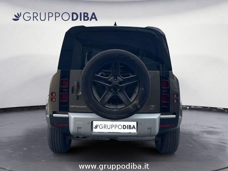 Land Rover Defender 2022