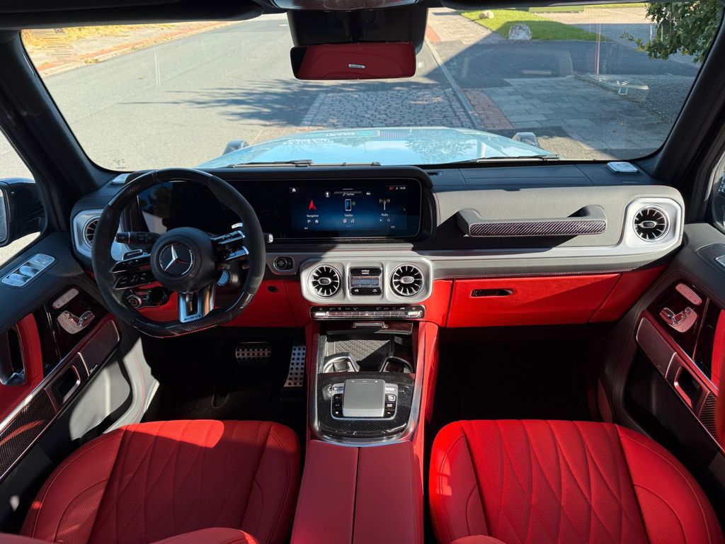 Mercedes-Benz G 63 AMG 2025
