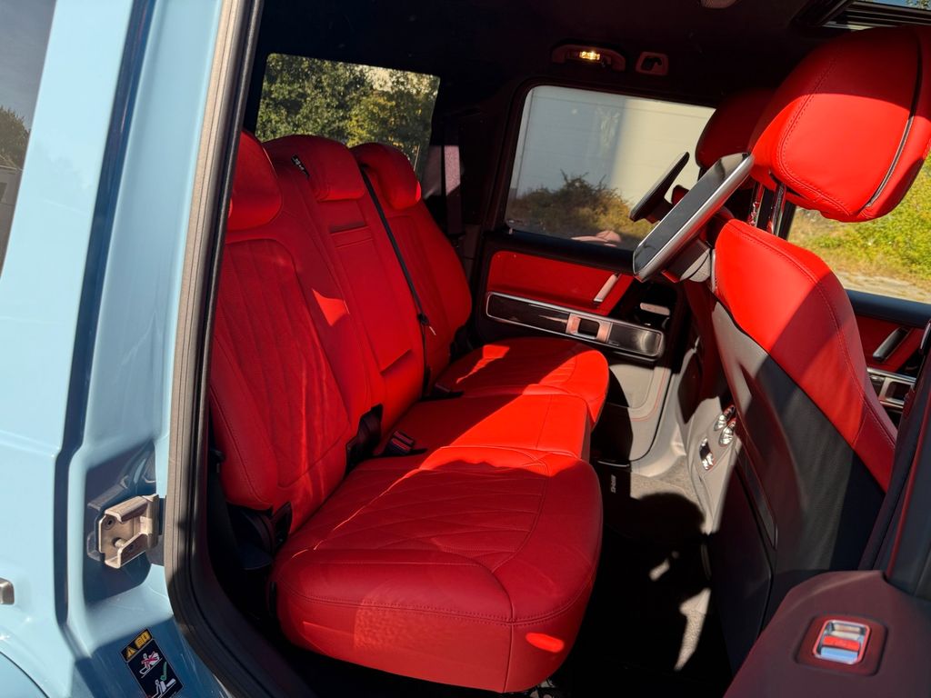 Mercedes-Benz G 63 AMG 2025