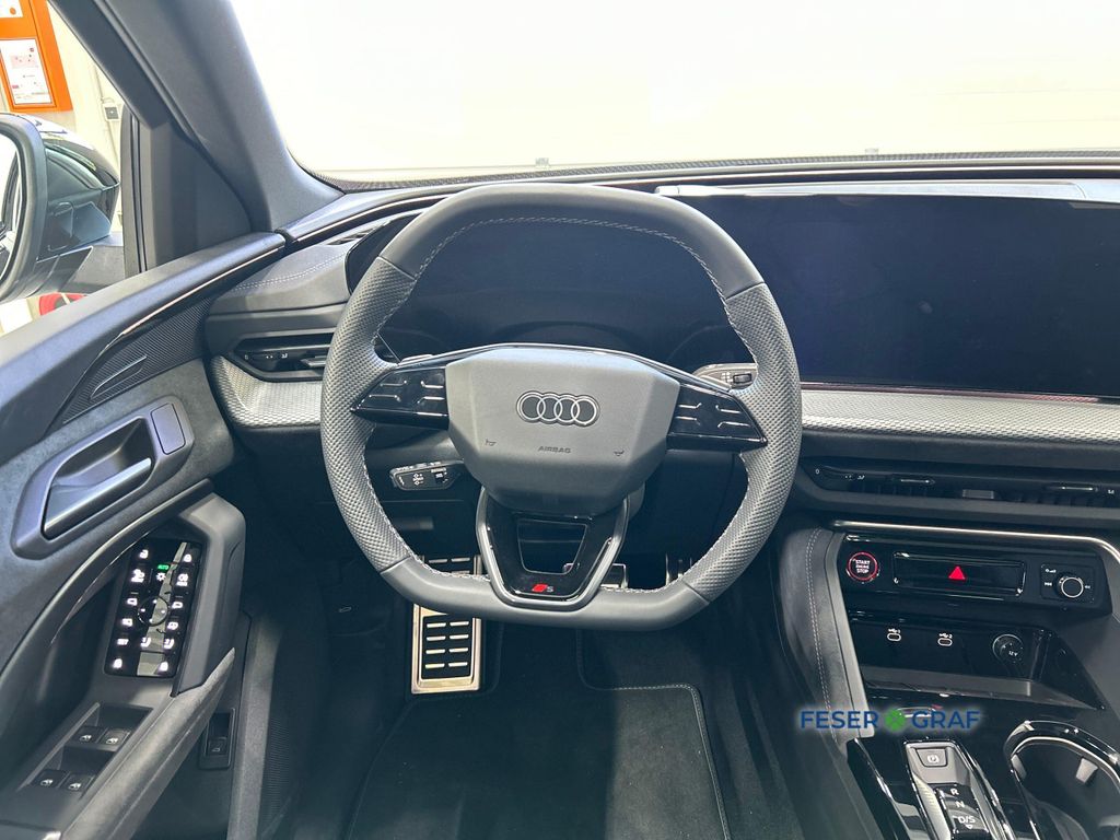 Audi SQ5 2025