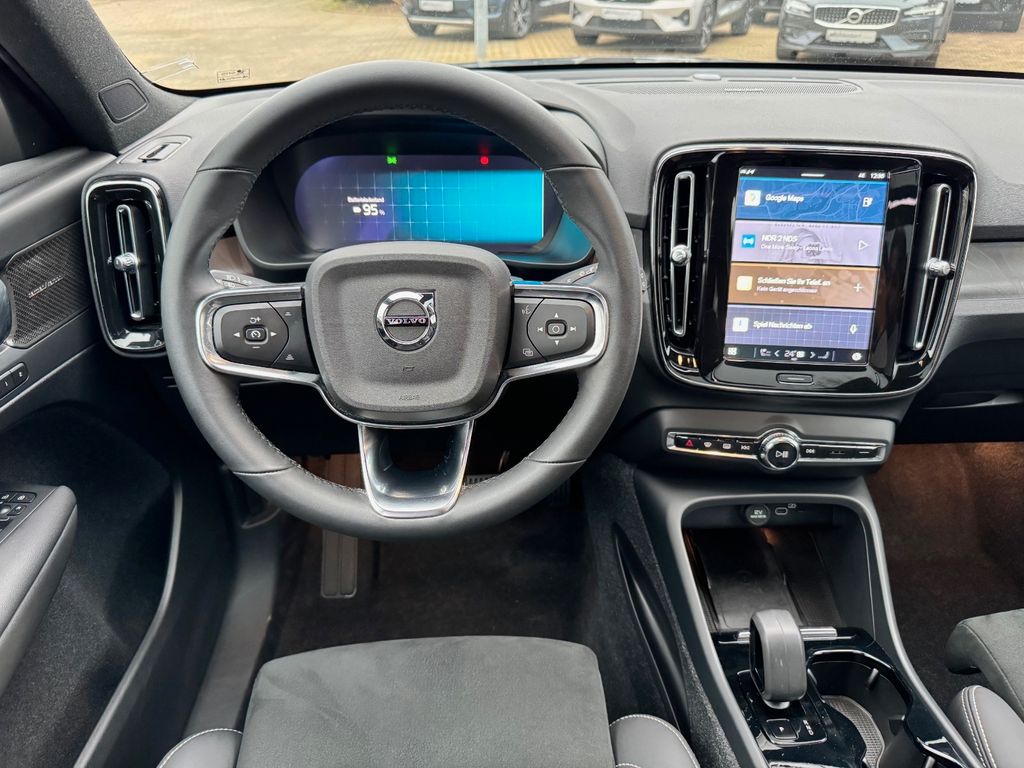 Volvo XC40 2022