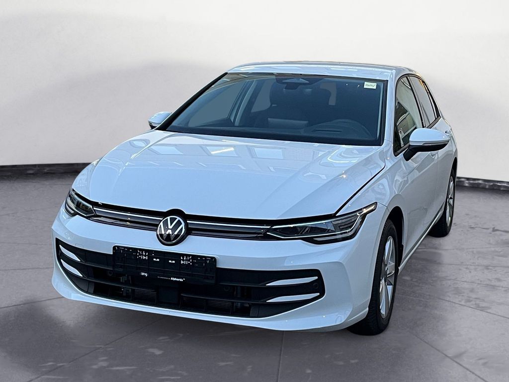 Volkswagen Golf 2025