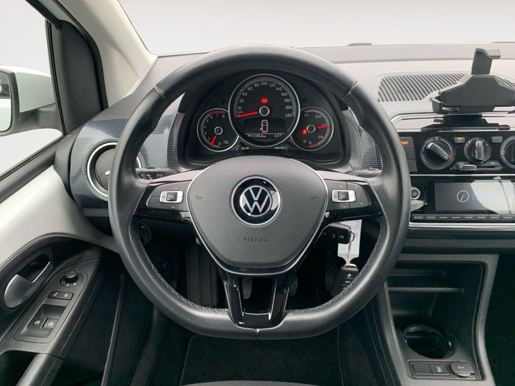 Volkswagen up! 2023