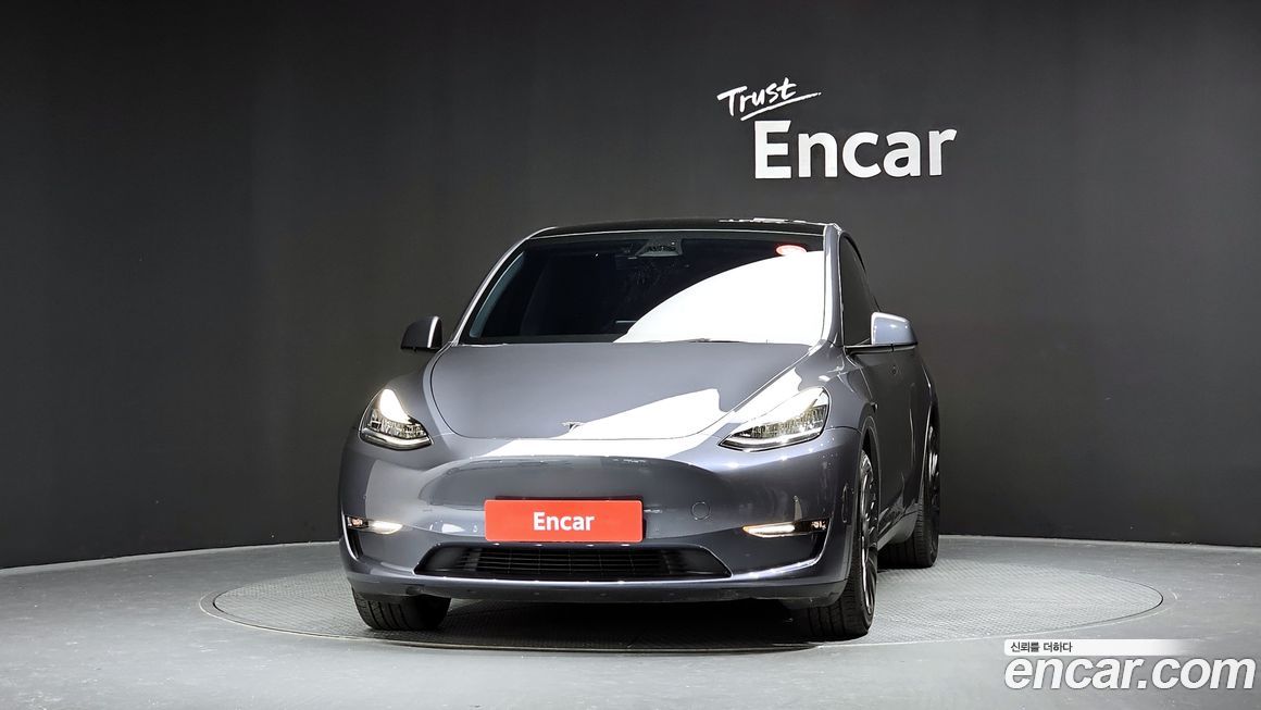 Tesla Model Y 2022