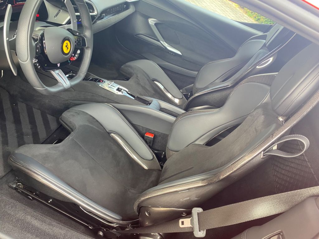 Ferrari 296 GTB 2024