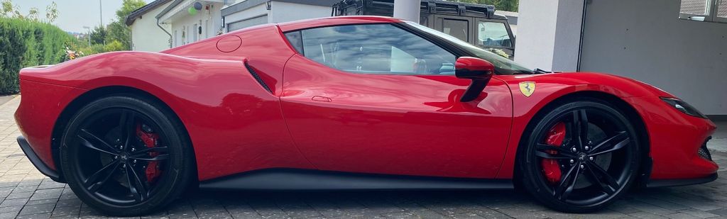 Ferrari 296 GTB 2024