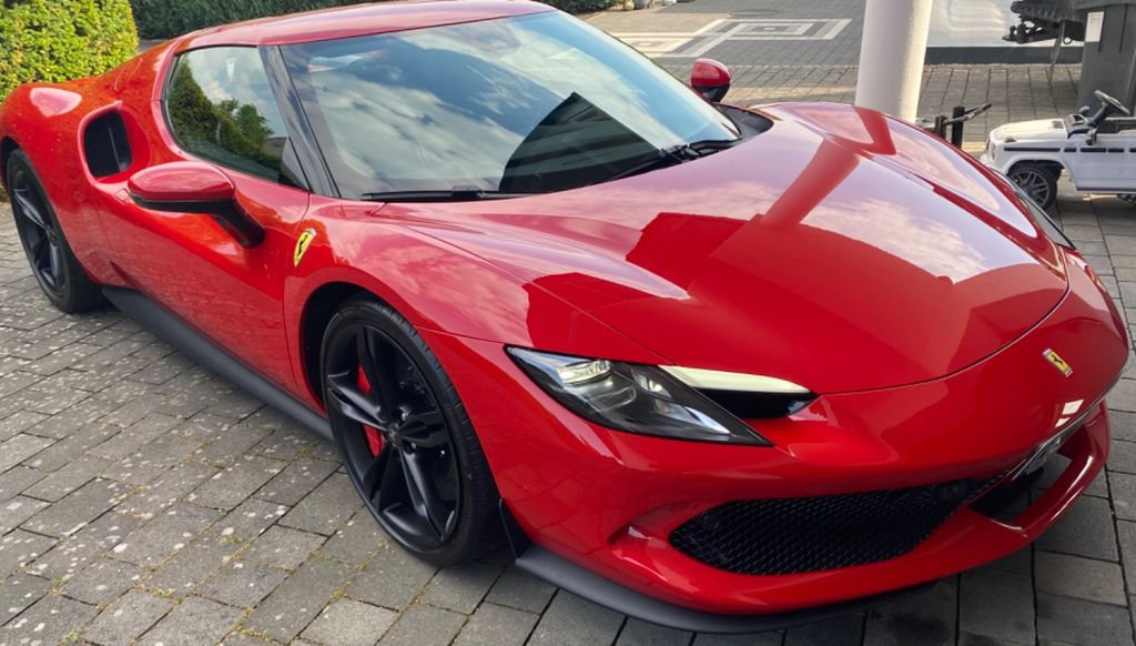 Ferrari 296 GTB 2024