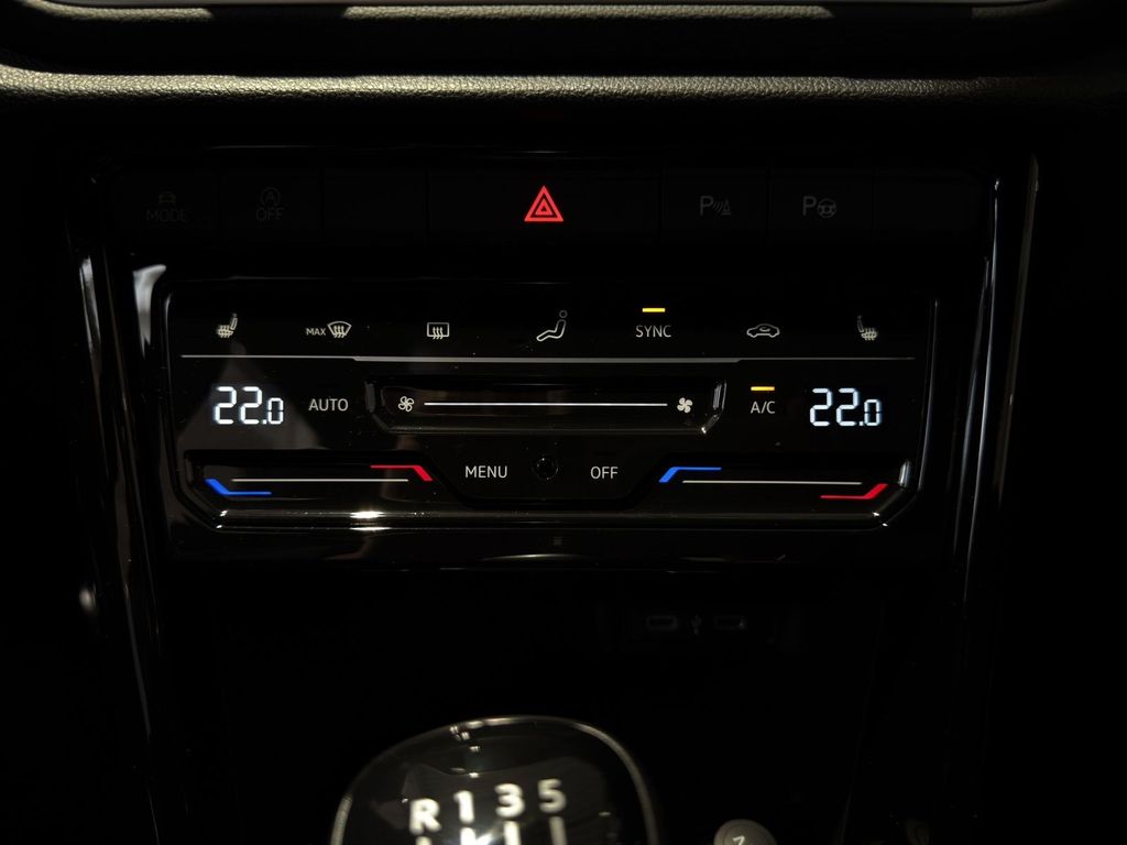 Volkswagen T-Roc 2025