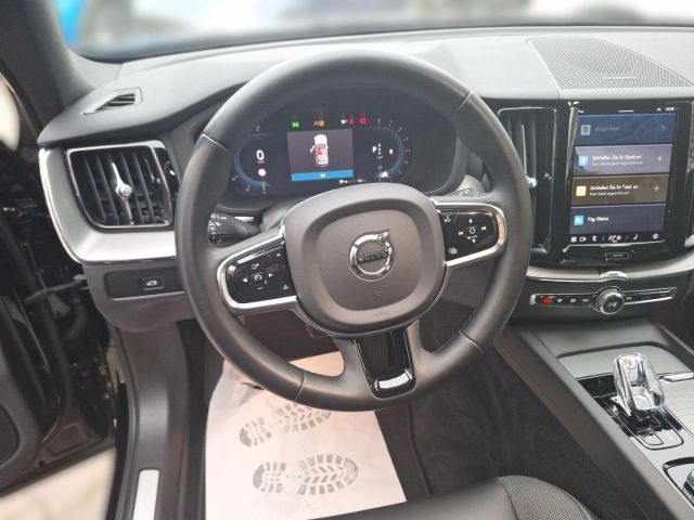Volvo XC60 2022