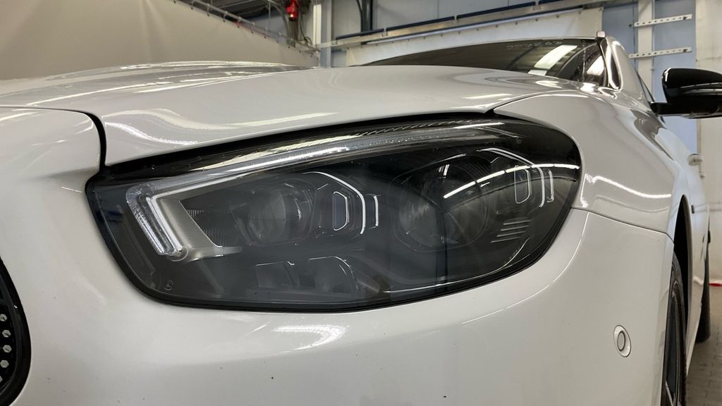 Mercedes-Benz E 300 2021