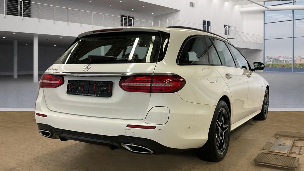 Mercedes-Benz E 300 2021