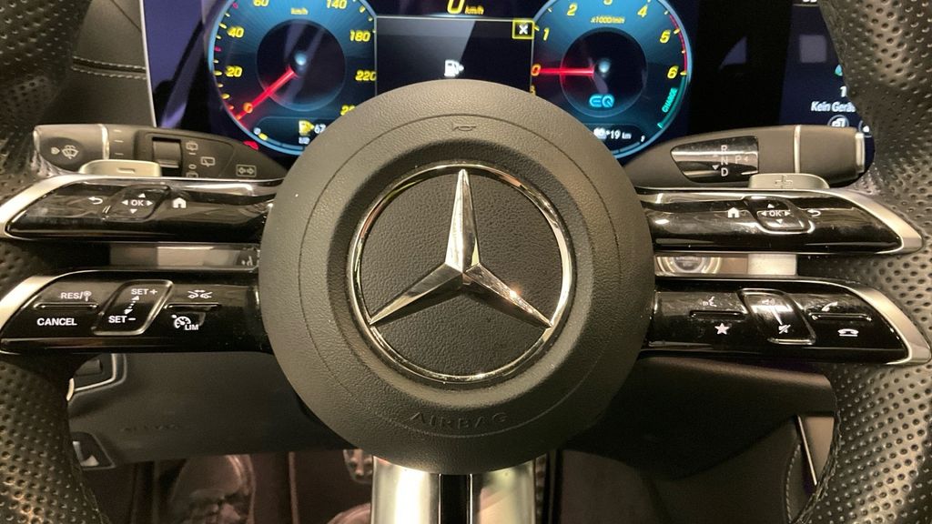 Mercedes-Benz E 300 2021