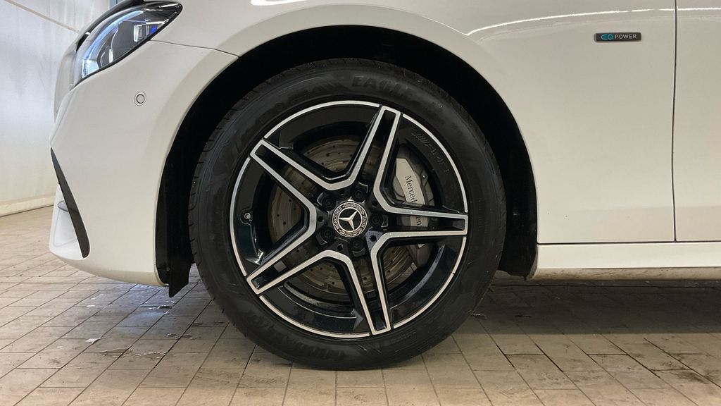 Mercedes-Benz E 300 2021