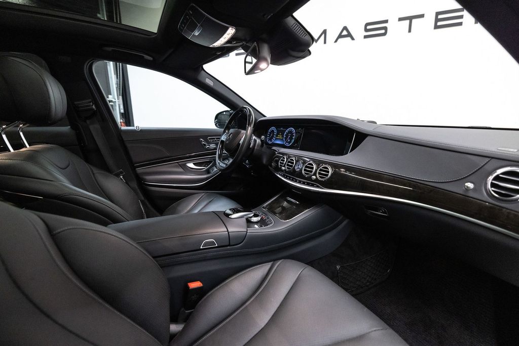 Mercedes-Benz 400 2014