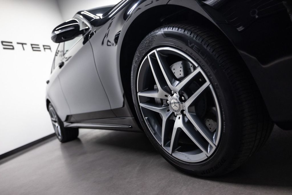 Mercedes-Benz 400 2014