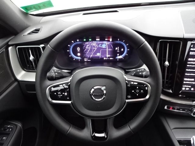 Volvo XC60 2024