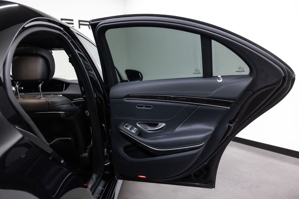 Mercedes-Benz 400 2014