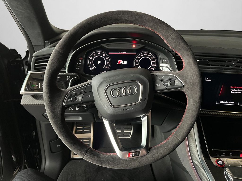 Audi RSQ8 2025
