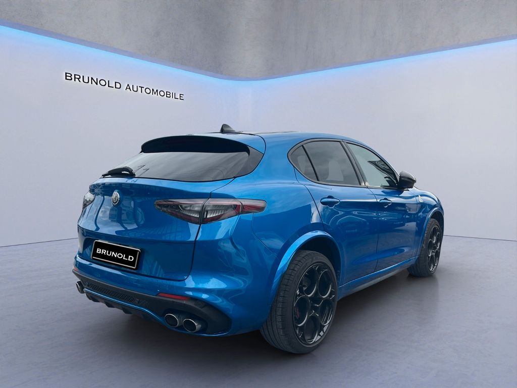 Alfa Romeo Stelvio 2022