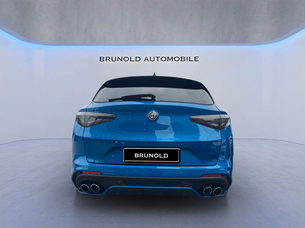 Alfa Romeo Stelvio 2022