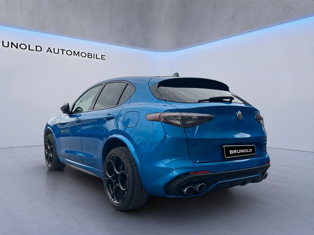 Alfa Romeo Stelvio 2022