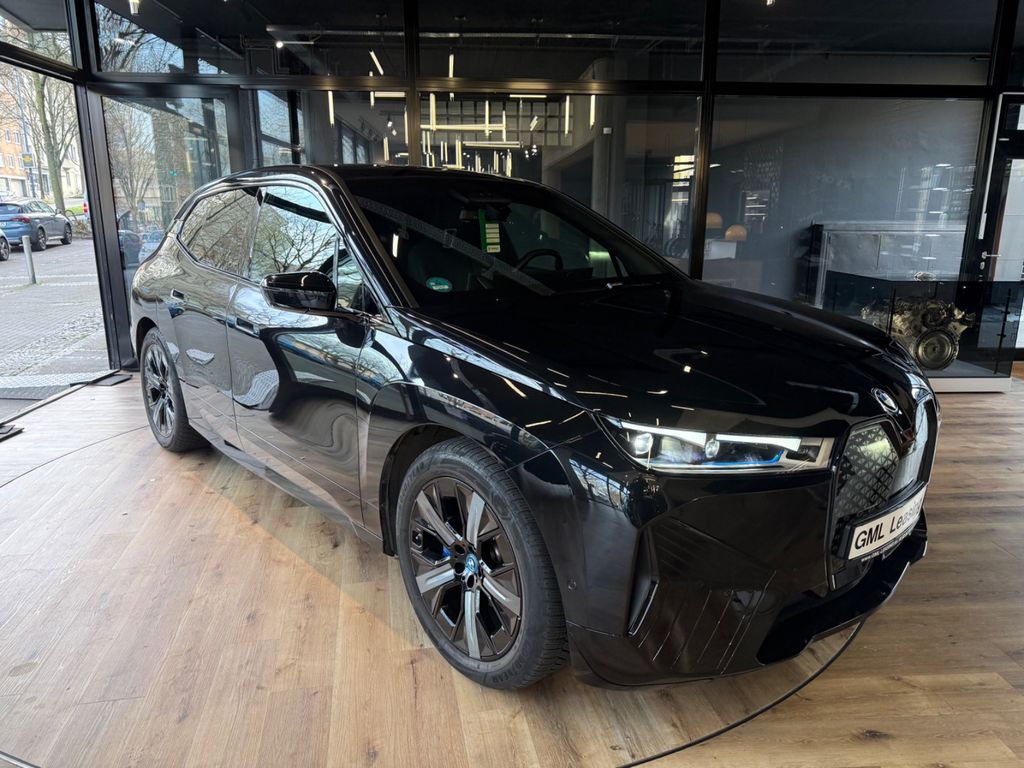 BMW iX 2022