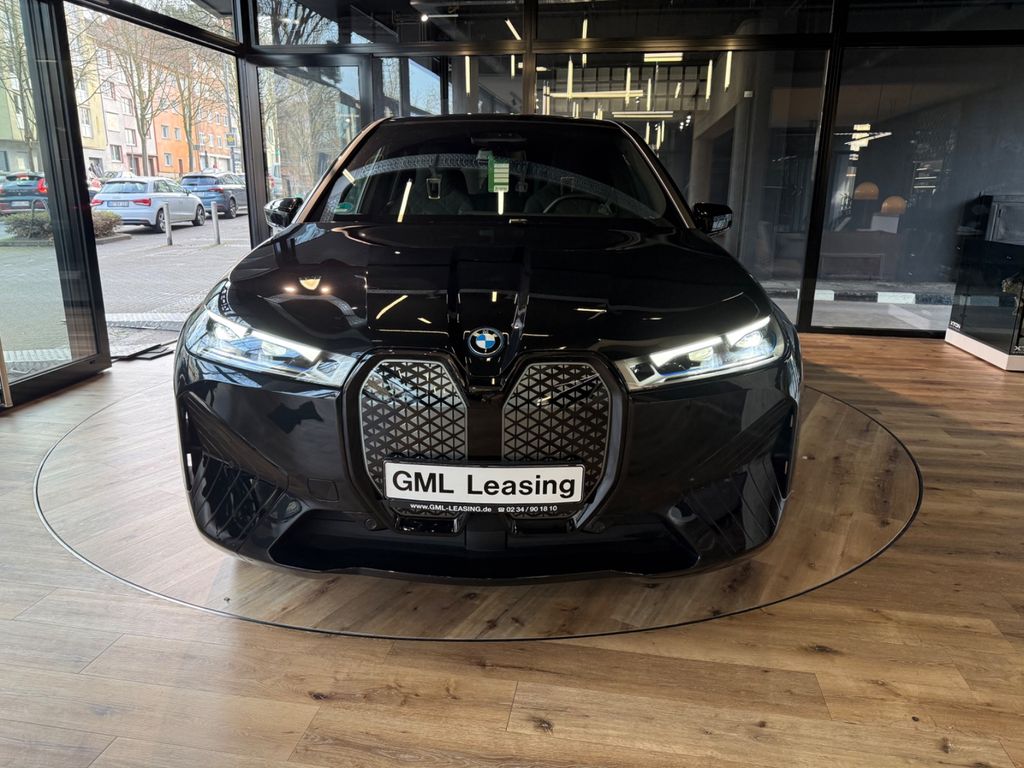BMW iX 2022