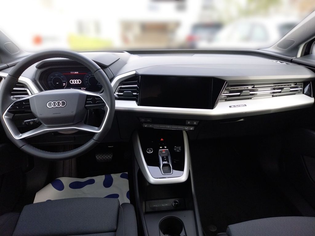 Audi Q4