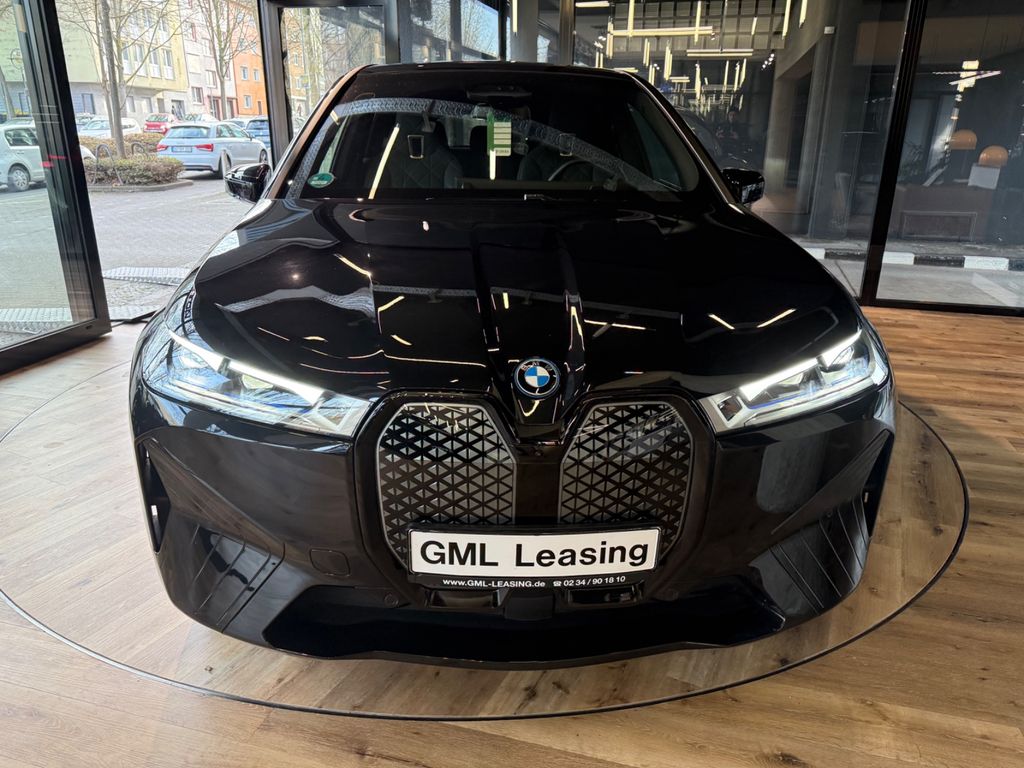 BMW iX 2022