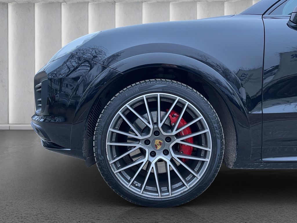 Porsche Cayenne 2021