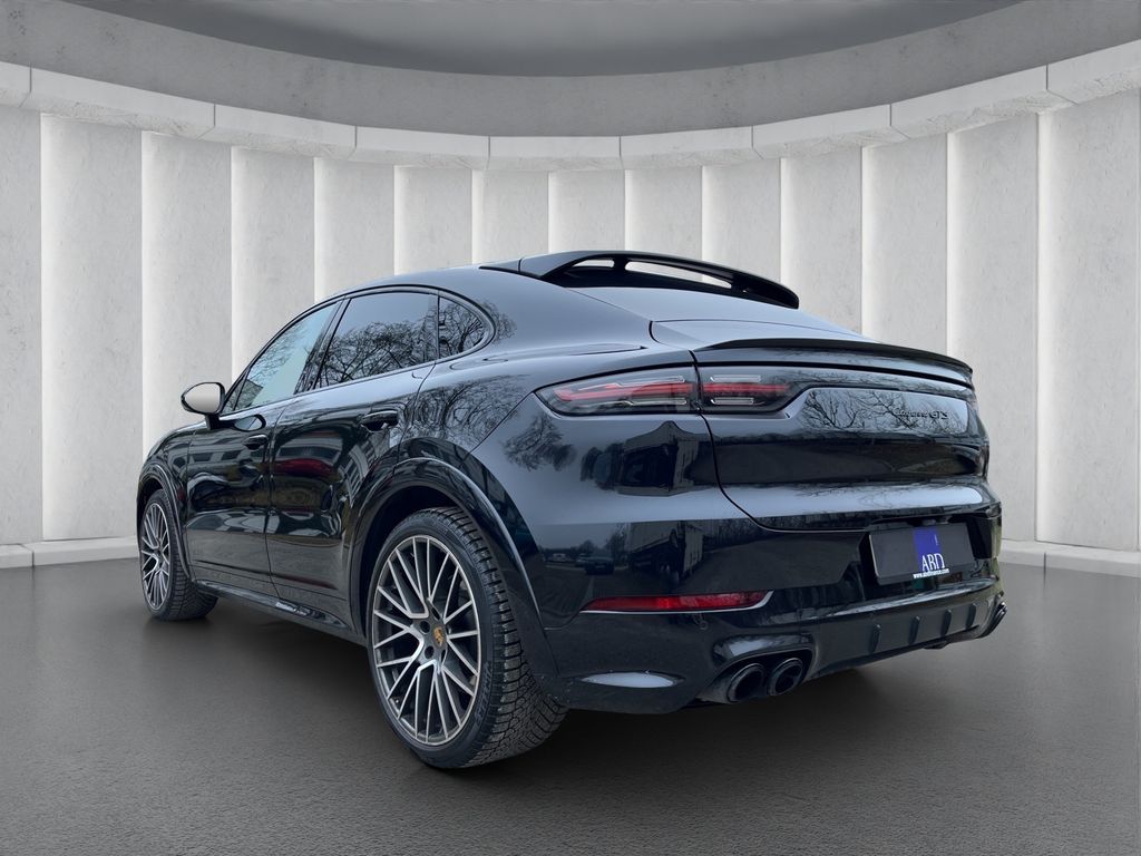 Porsche Cayenne 2021