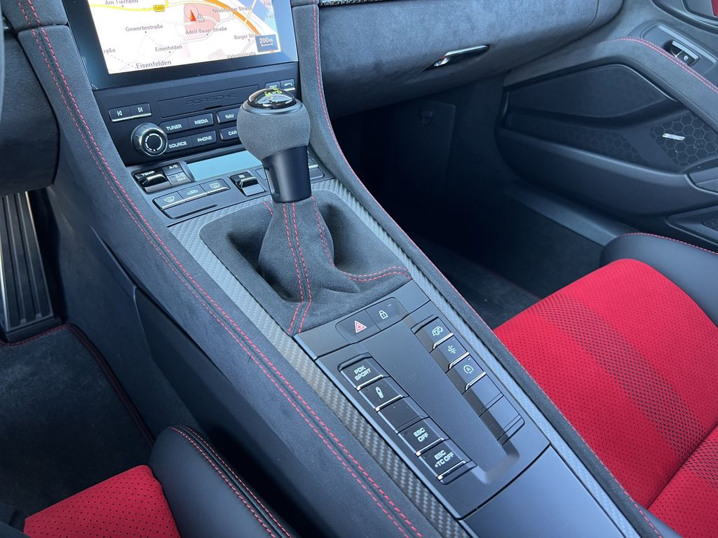 Porsche Boxster 2025