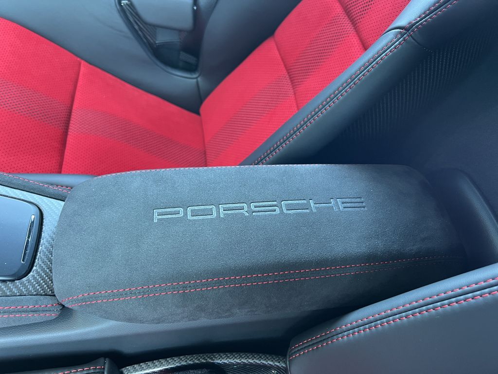 Porsche Boxster 2025