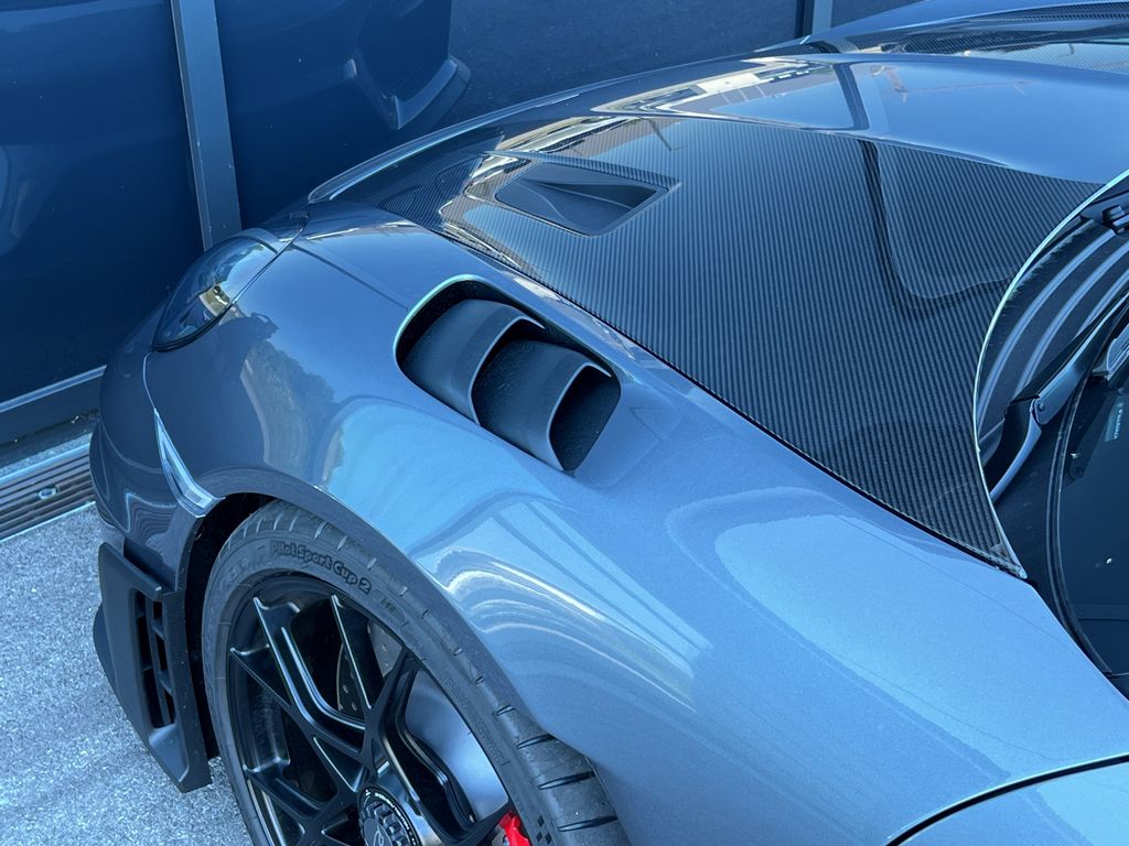 Porsche Boxster 2025