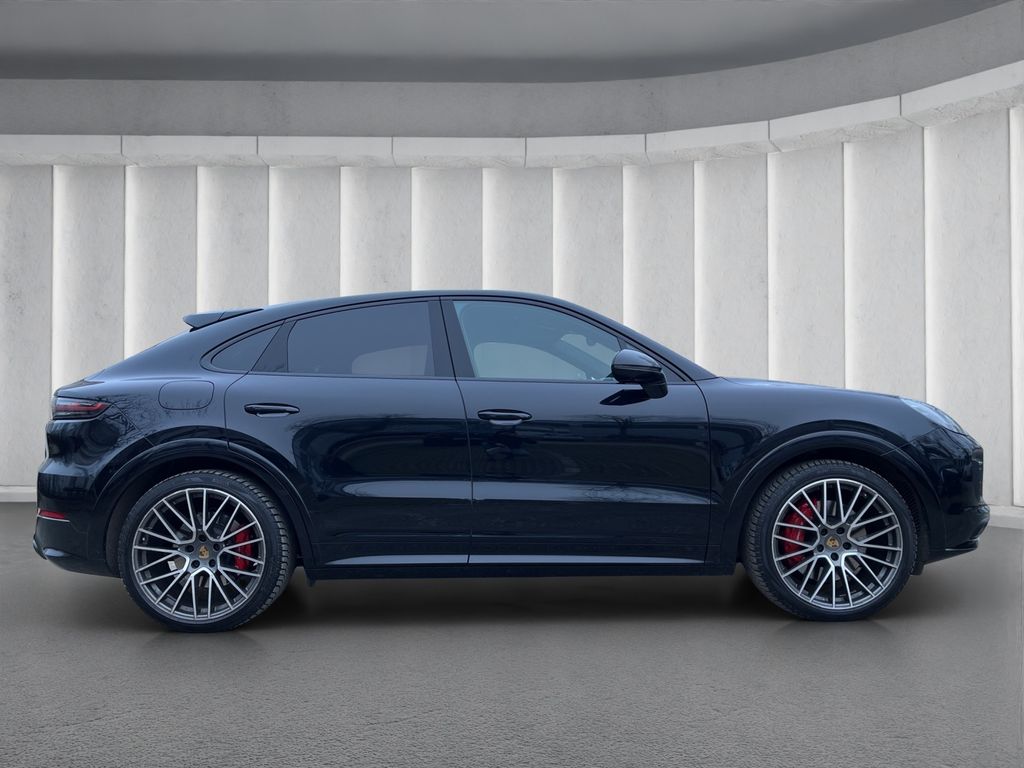 Porsche Cayenne 2021