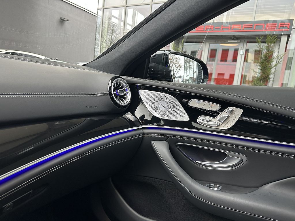 Mercedes-Benz AMG GT 2024