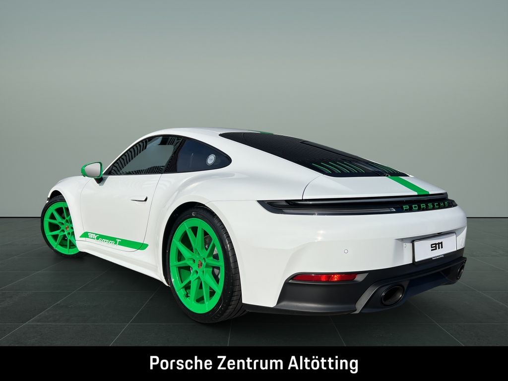 Porsche 992 2025