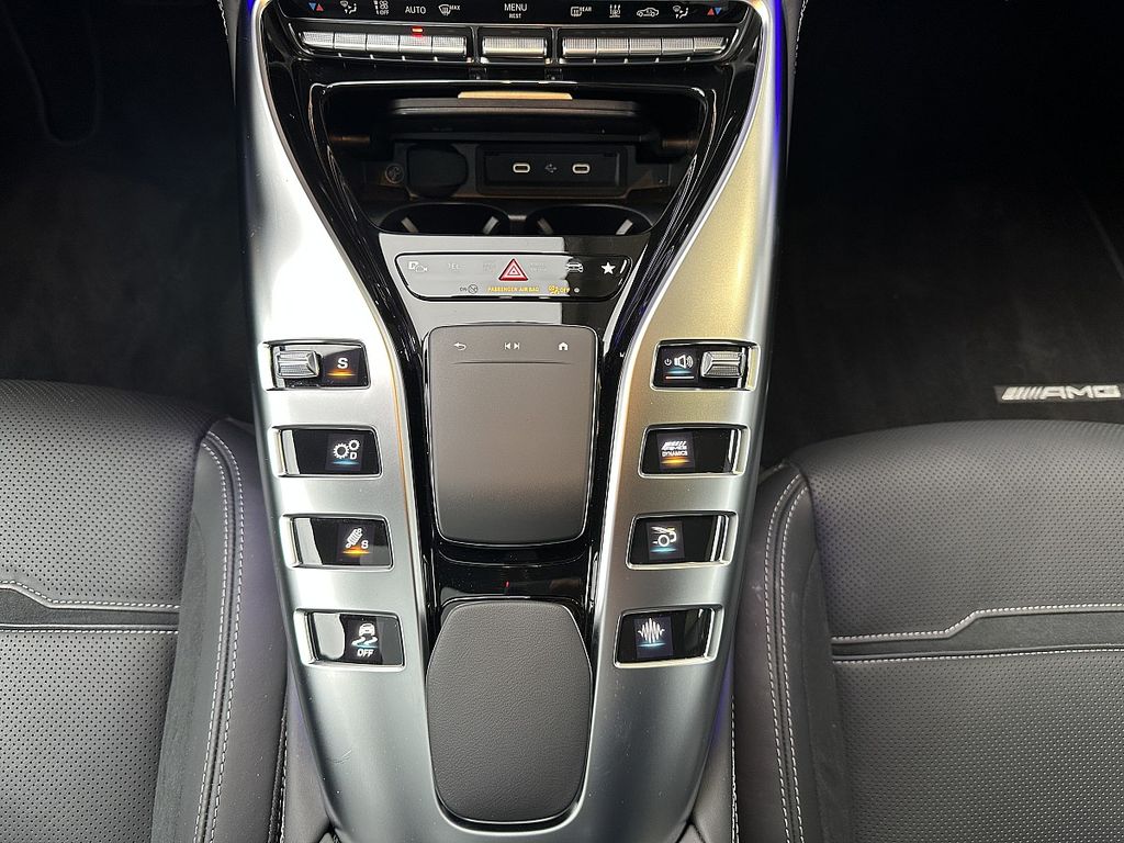 Mercedes-Benz AMG GT 2024