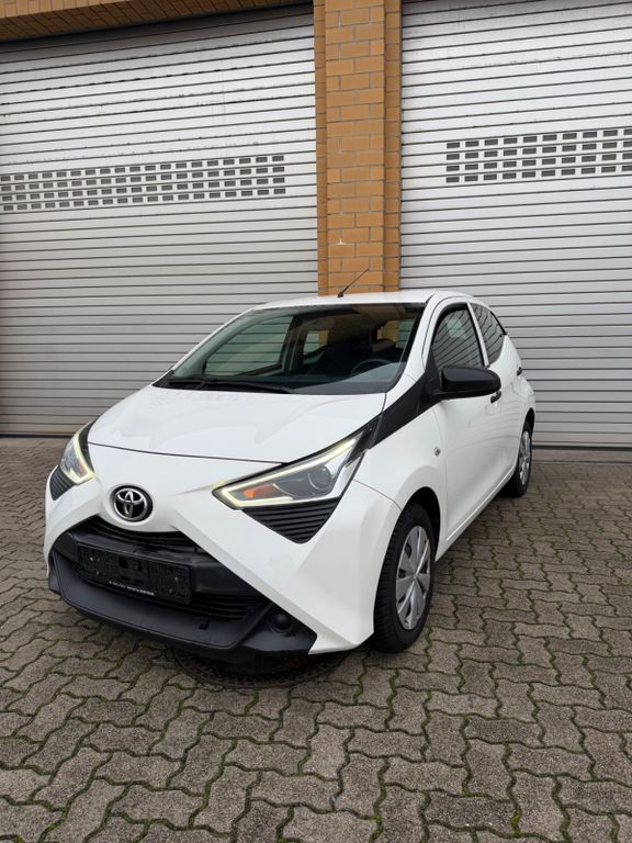 Toyota Aygo (X) 2021