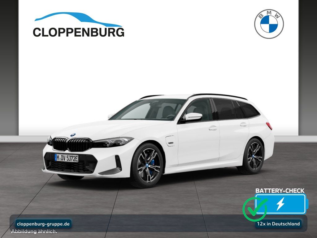 BMW 330 2022