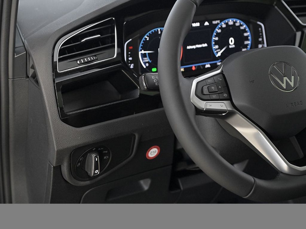 Volkswagen Touran 2025
