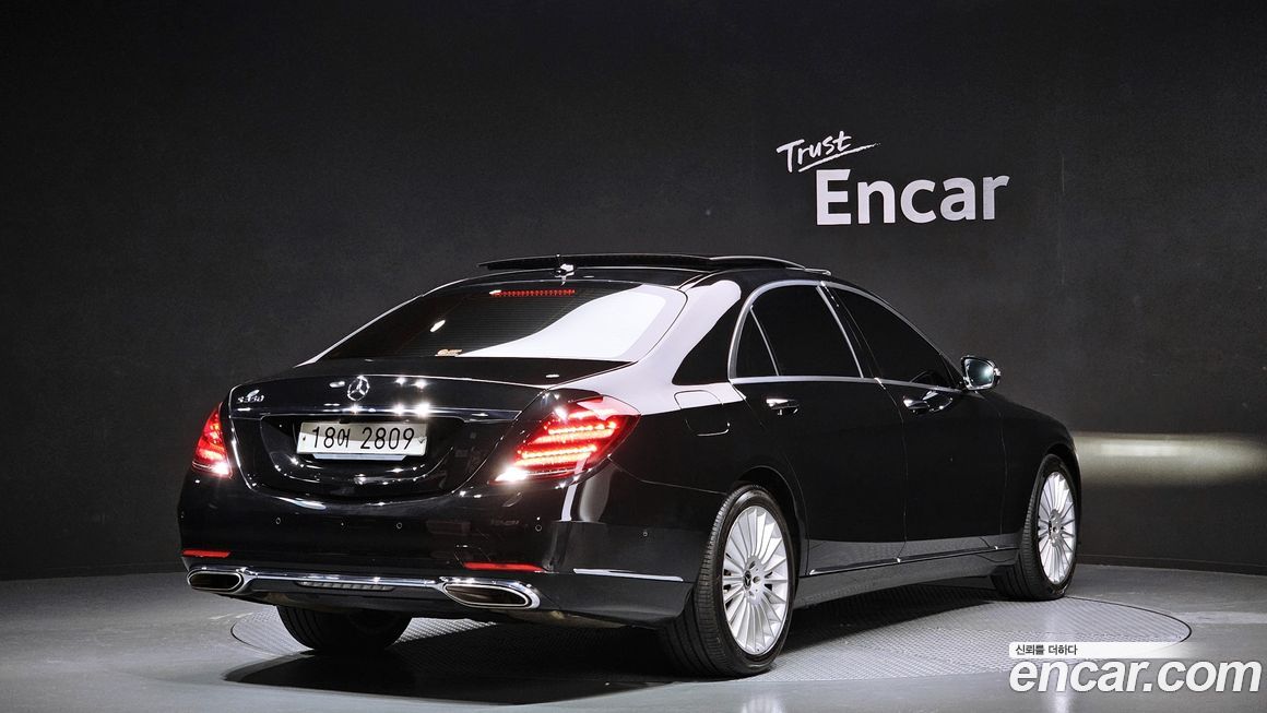 Mercedes-Benz S-Class 2019