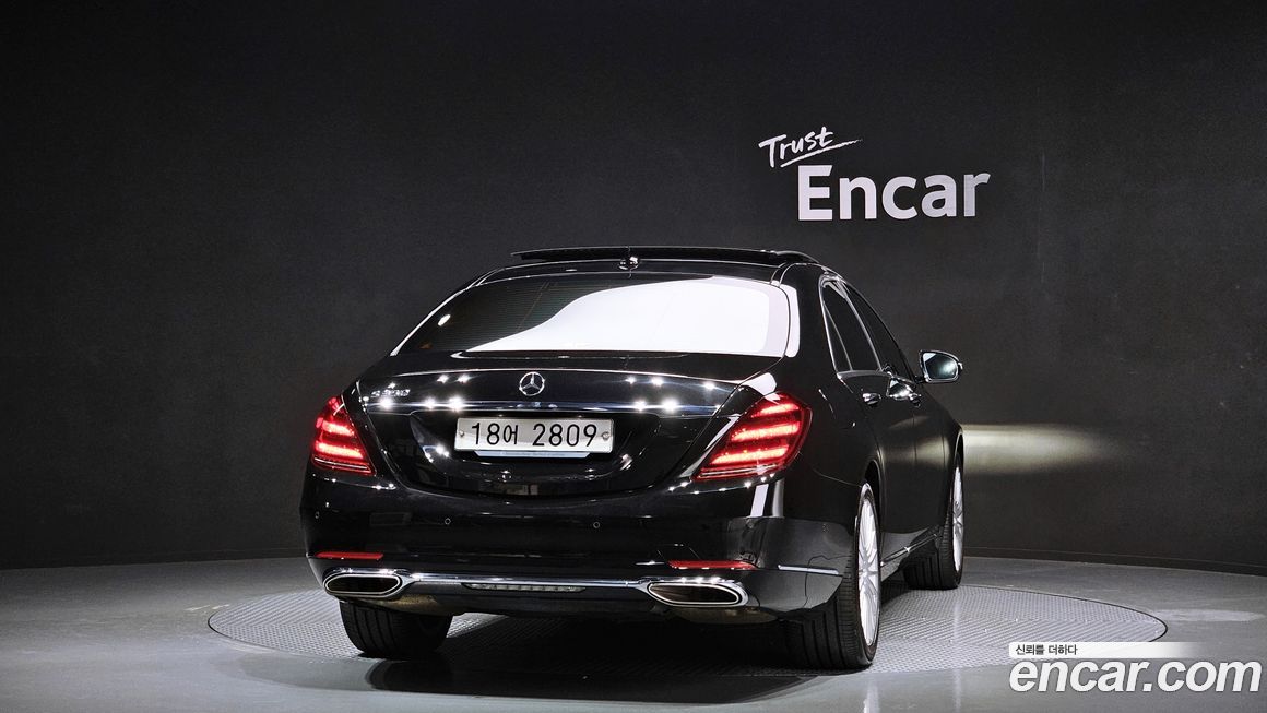 Mercedes-Benz S-Class 2019