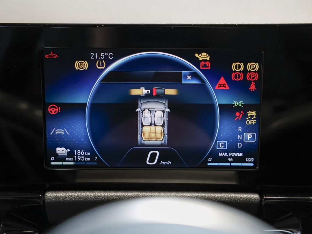 Mercedes-Benz EQA 2021