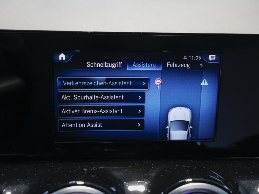 Mercedes-Benz EQA 2021