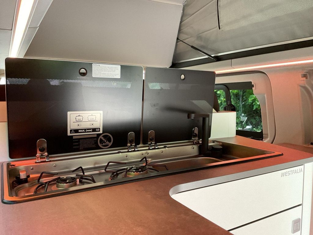 Ford Tourneo Custom 2025