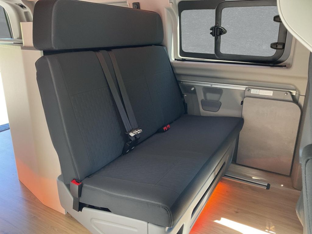 Ford Tourneo Custom 2025