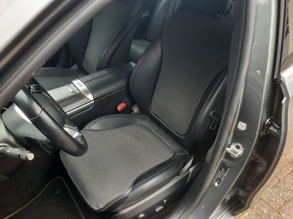 Mercedes-Benz C 220 2021